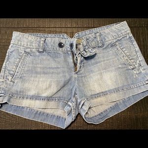 American eagle light wash denim shorts 6